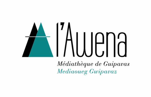 Logo de la médiathèque AWENA à Guipavas. Le logo, en noir et vert foncé est constitué de lettres noires (composant le nom "Awena"). à gauche de ces lettres, 2 triangles noir et vert superposés, comme s'il s'agissait de 2 montagnes superposées.