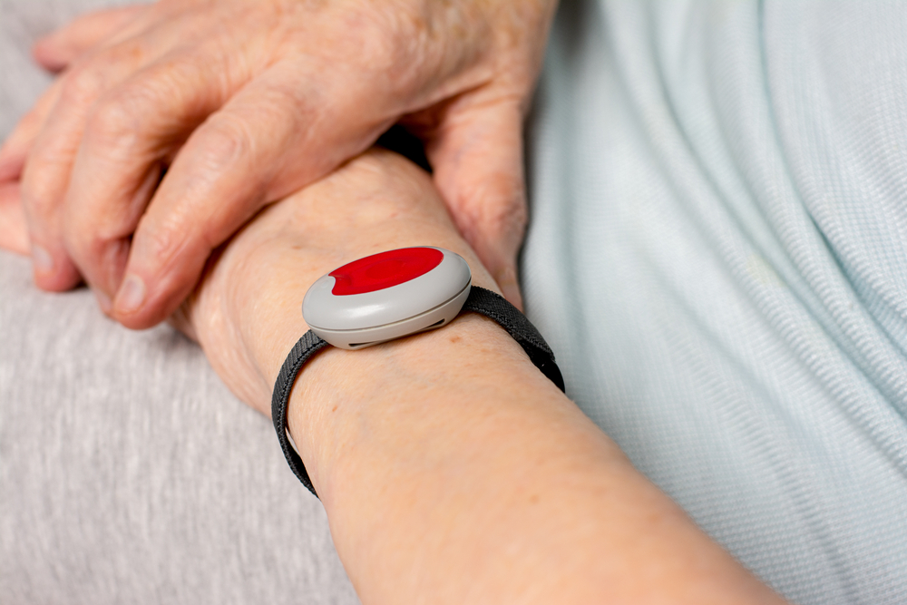 zoom sur une montre de teleassistance