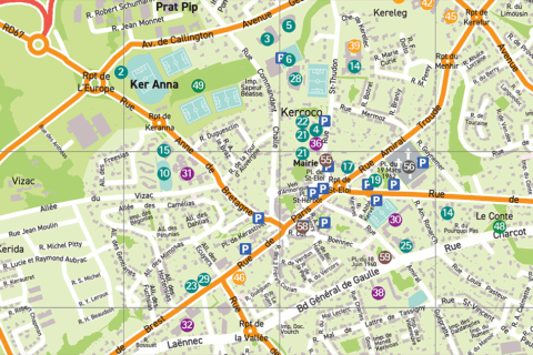 Plan de la ville de Guipavas. Le fond est vert et les rues sont indiquées en blanc. Plusieurs points sont mis en exergue ainsi que les parkings.