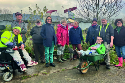 Une partie de l'équipe de la ferme à Raymonde ! - Agrandir l'image, fenêtre modale